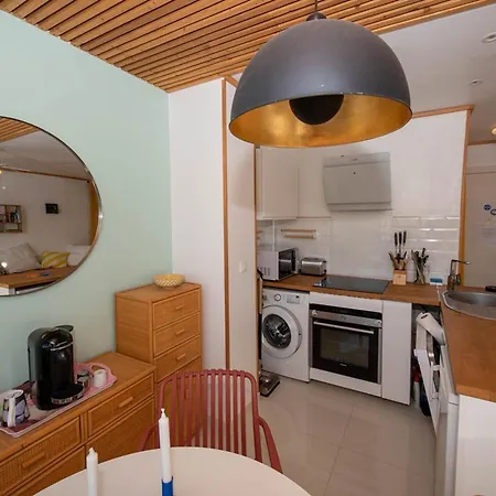 Avec Terrasse, Centre Ville, Climatisation, Parking - Fr-1-803-86